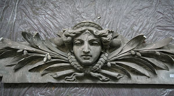 Originální prvek, podle něhož byla vyrobena část výzdoby Národního muzea. Originální prvek, podle něhož byla vyrobena část výzdoby Národního muzea.