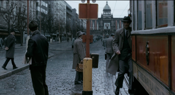 Historická budova Národního muzea ve filmu Ve stínu. fotografie z filmu Ve stínu