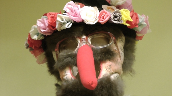 foto: maska žida z vesnice Vortová