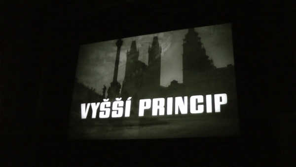 Záběr z filmu Vyšší princip, který se promítal jako součást vzdělávacího programu zaměřeného na druhou světovou válku