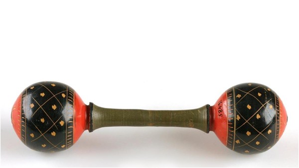 Hračka - chřestítko, 19. století (zdroj: Národní muzeum) Hračka - chřestítko, 19. století (zdroj: Národní muzeum)