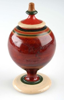 Hračka - dózička, 19. století (zdroj: Národní muzeum) Hračka - dózička, 19. století (zdroj: Národní muzeum)