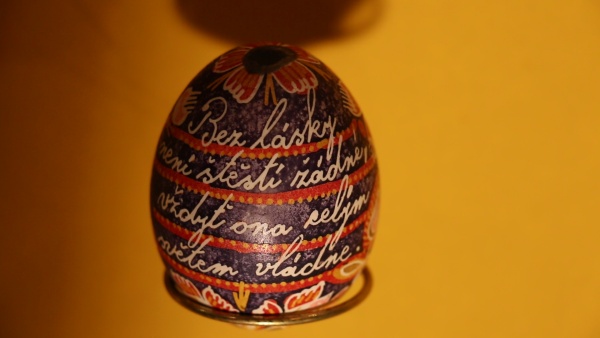 Fotografie. Kraslice s napsaným vzkazem. Zdroj: Národní muzeum