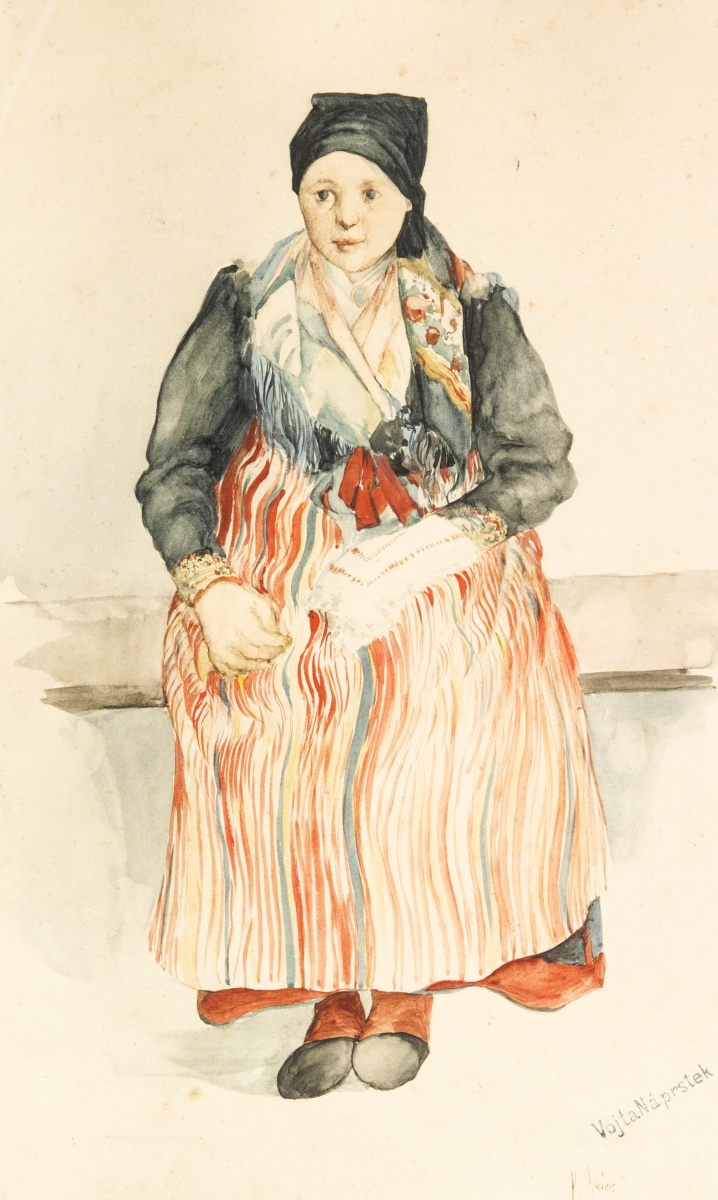 Selské malé děvče, v chodském kroji ze západních Čech, Chodska, okres Domažlice, z Medákova, na nohou má černé pantofle, Národní muzeum, Historické muzeum, Etnografické oddělení, Obrazový archiv, foto: Monika Tauberová, 2014.  