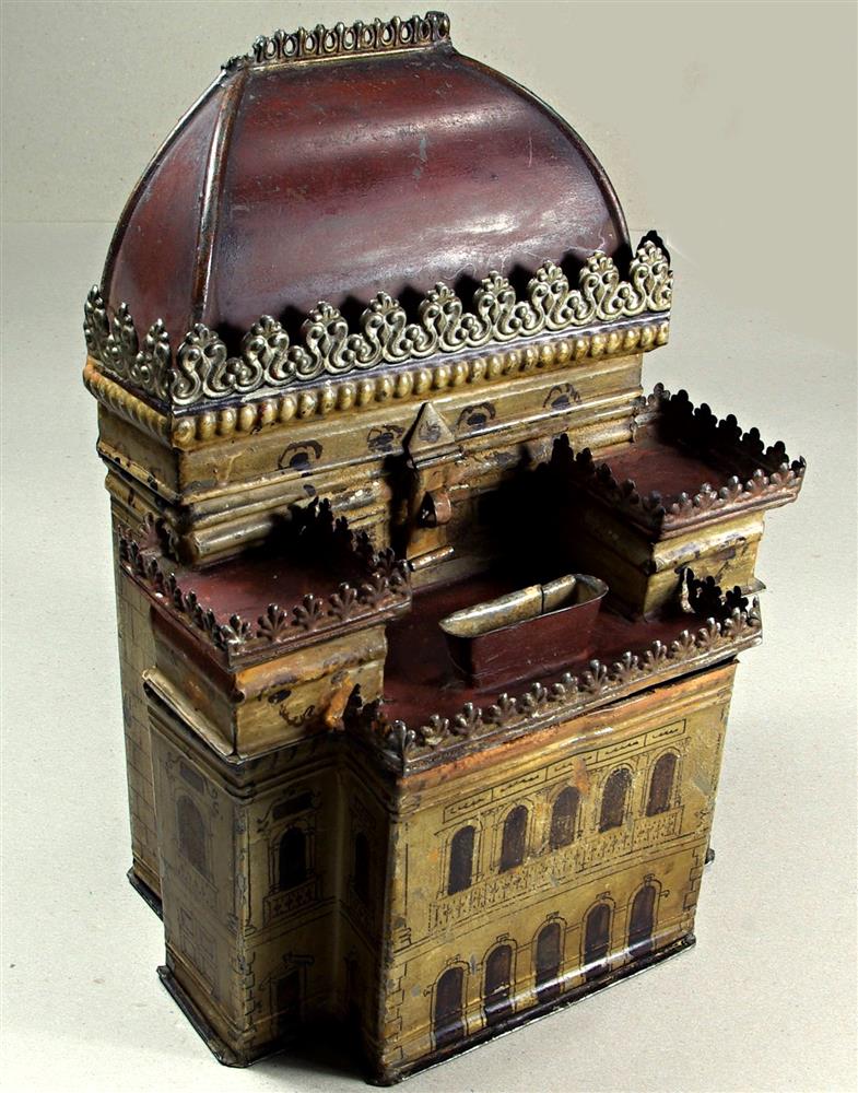 Pokladnička ve tvaru Národního divadla